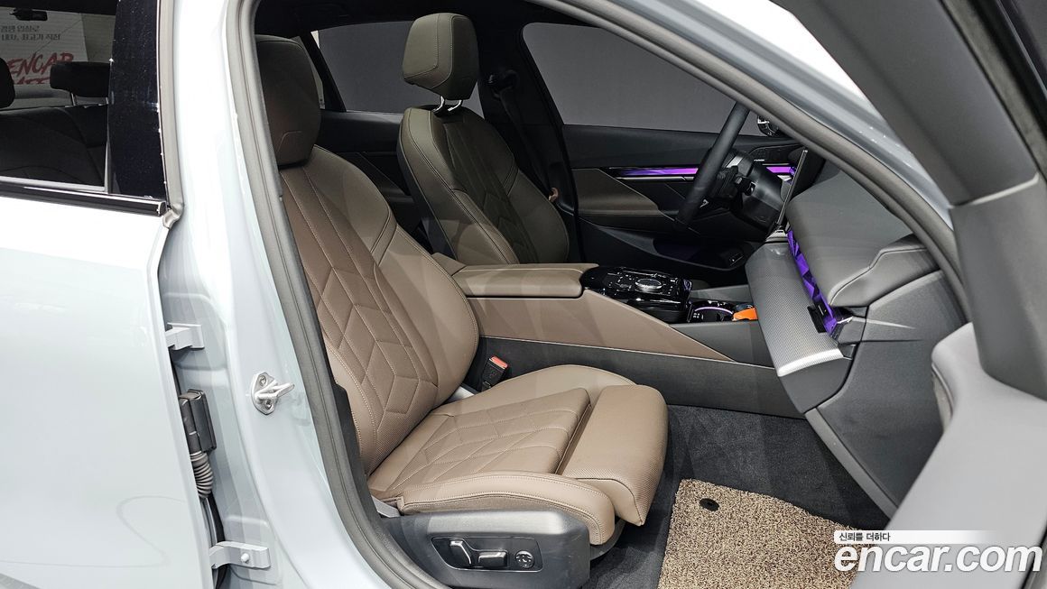 BMW 5-Series 2025