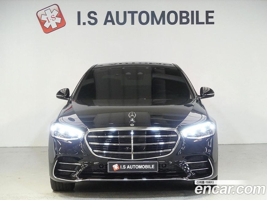 Mercedes-Benz S-Class 2021
