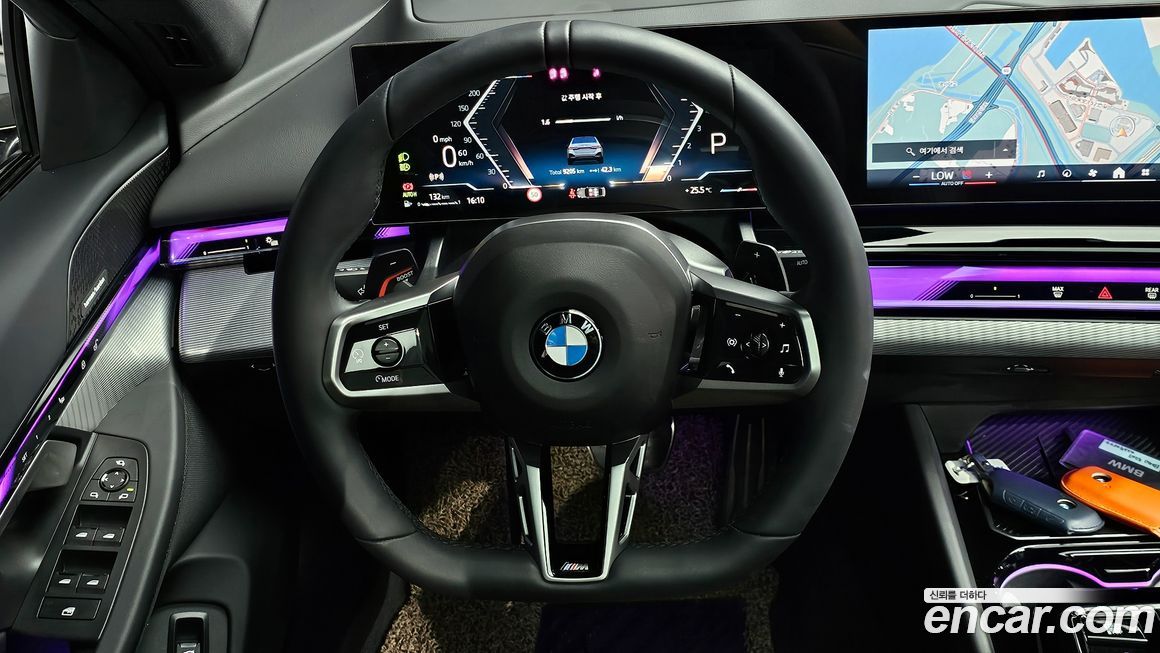 BMW 5-Series 2025