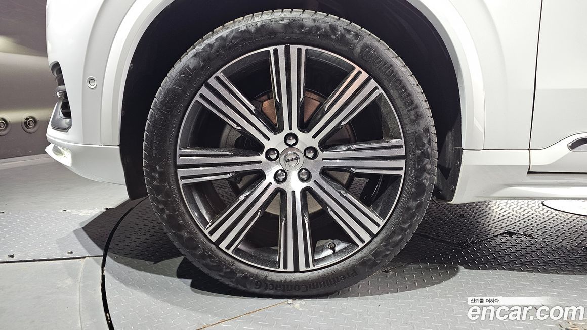 Volvo XC90 2023