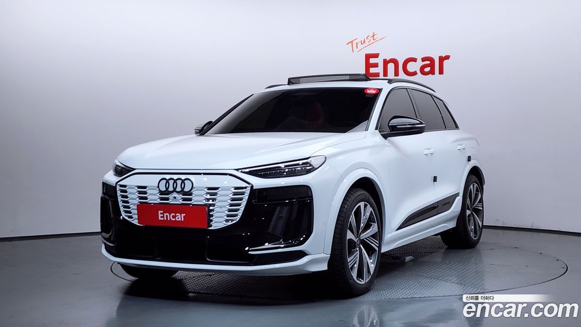Audi SQ6 e-tron 2025
