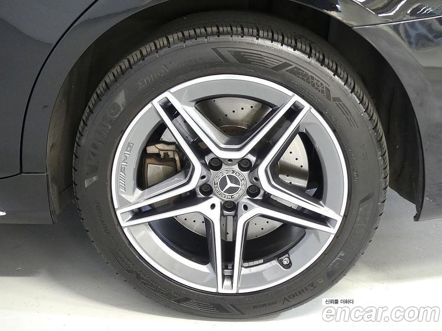 Mercedes-Benz S-Class 2021