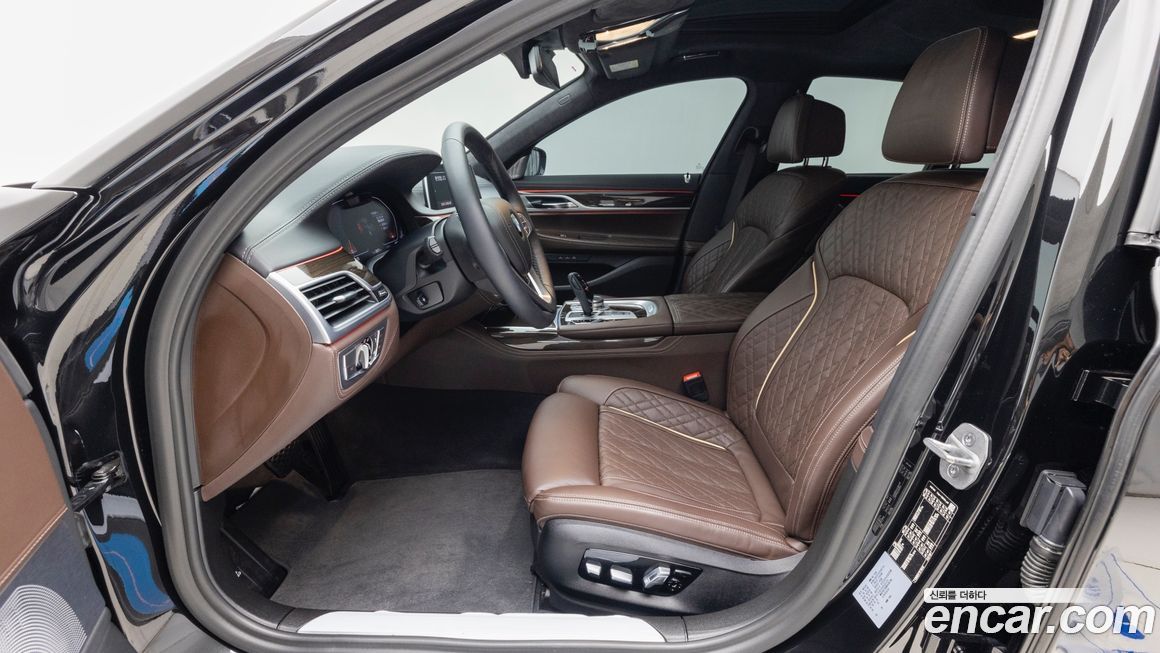 BMW 7-Series 2022