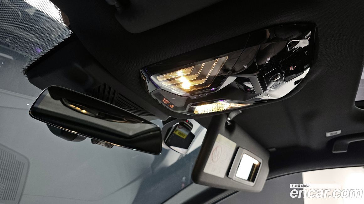 BMW 5-Series 2025