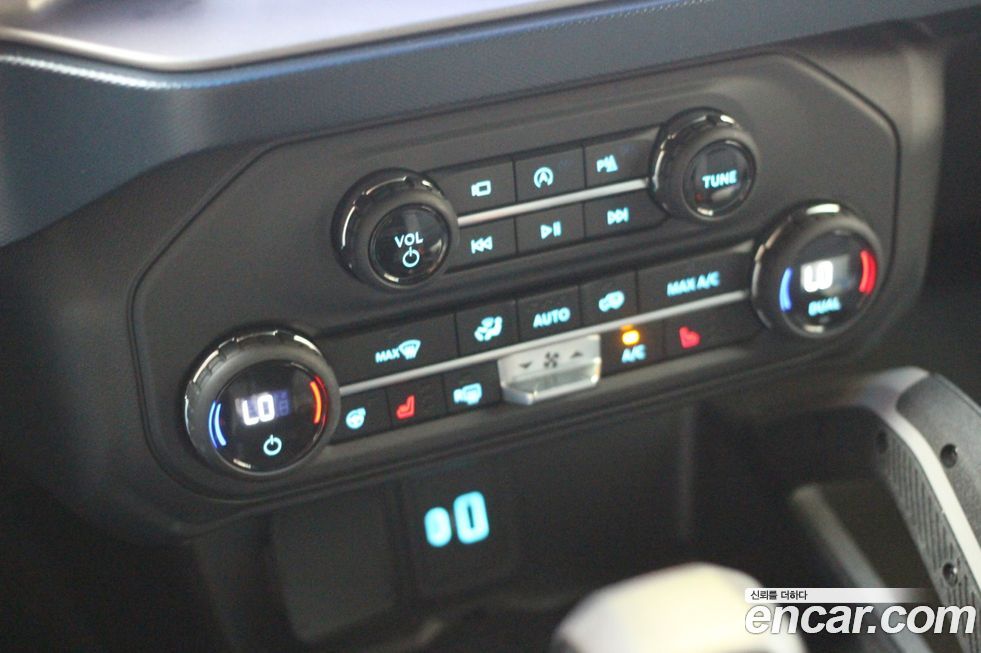 Ford Bronco 2023