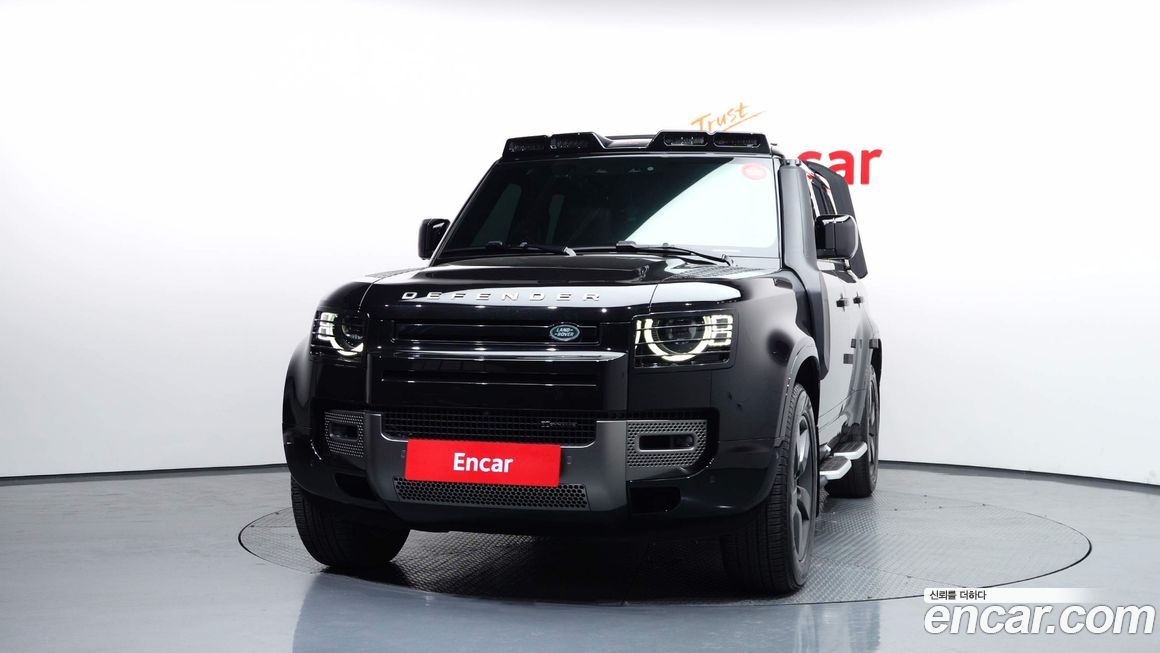 Land Rover Defender 2023