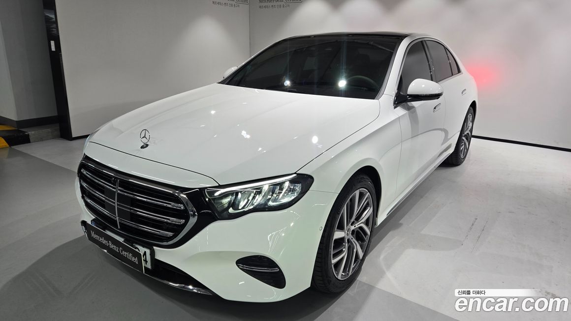 Mercedes-Benz E-Class 2025
