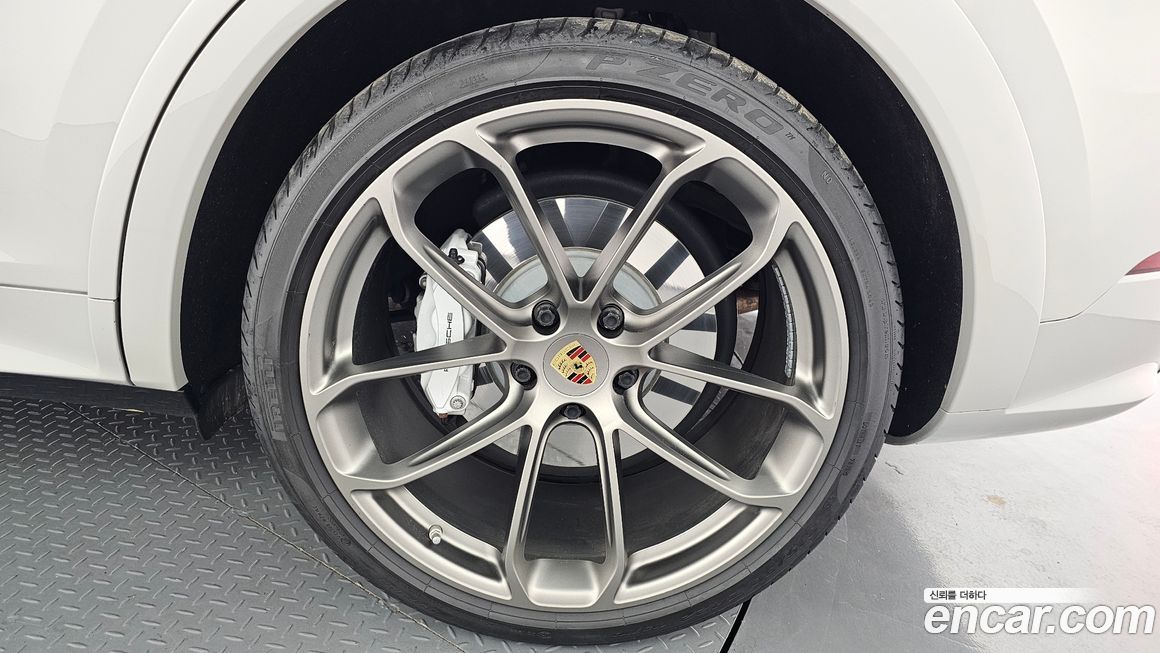 Porsche Cayenne 2020