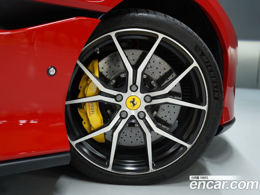 Ferrari Portofino 2019
