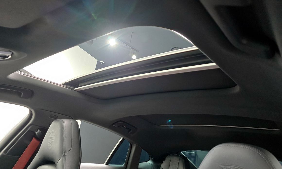 Porsche Panamera 2021