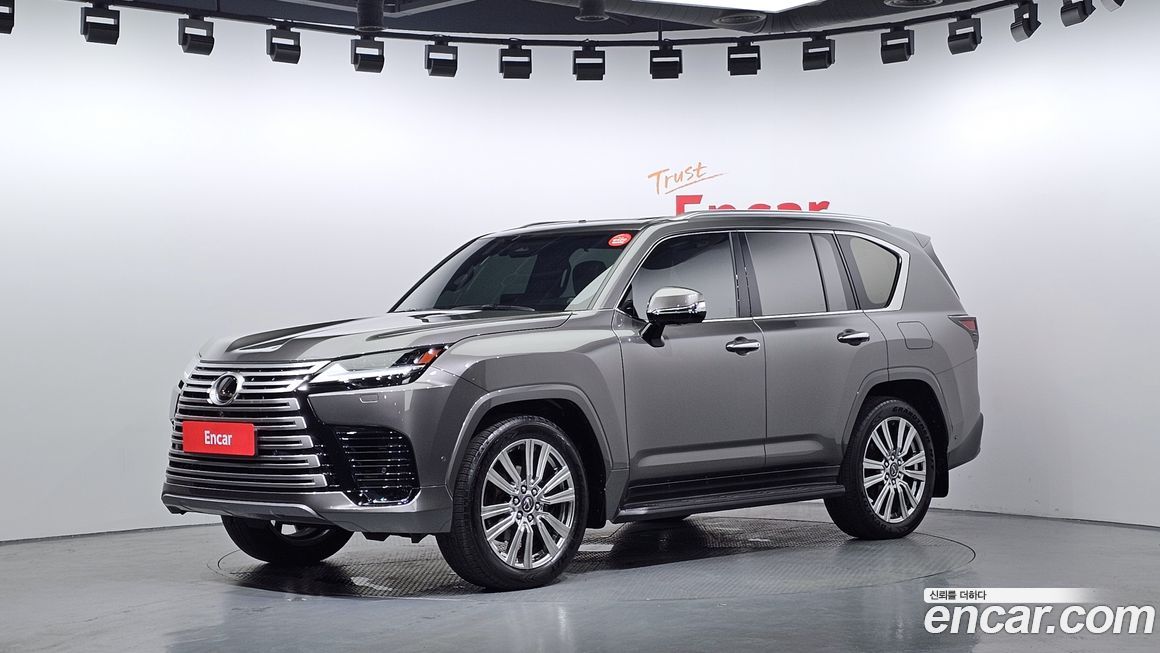 Lexus LX 2025
