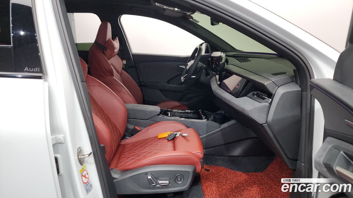 Audi SQ6 e-tron 2025