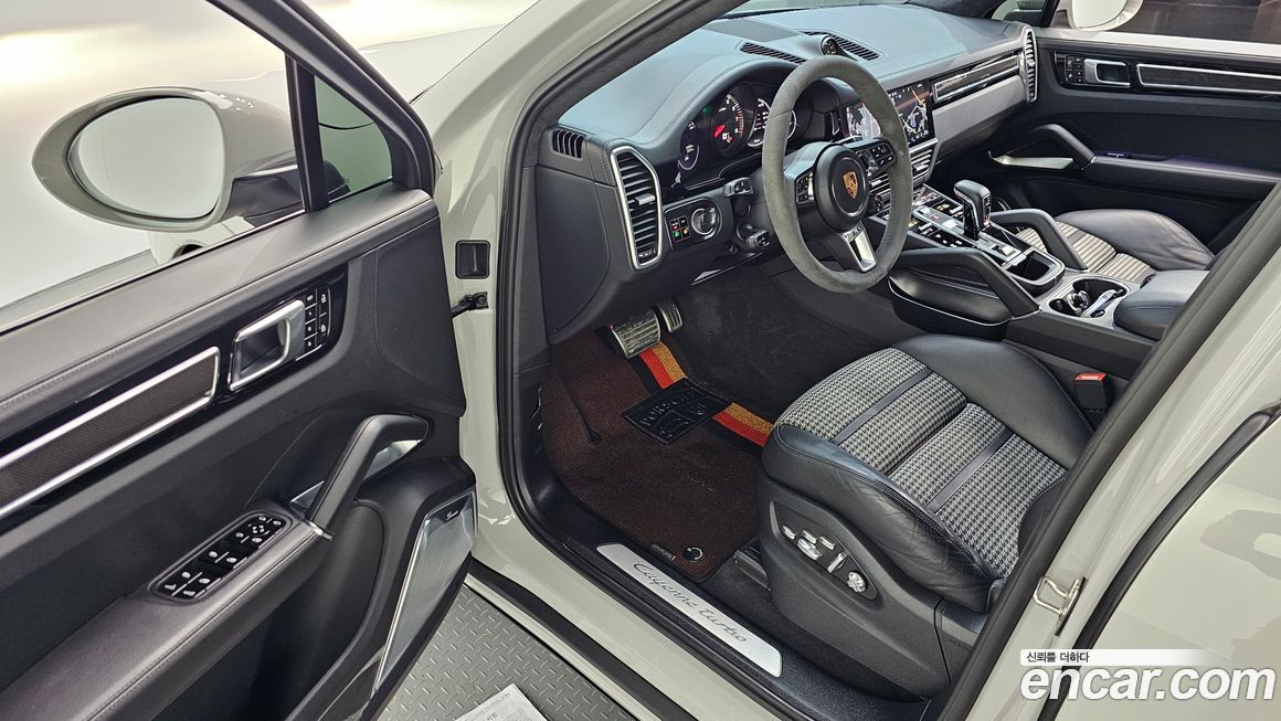 Porsche Cayenne 2020
