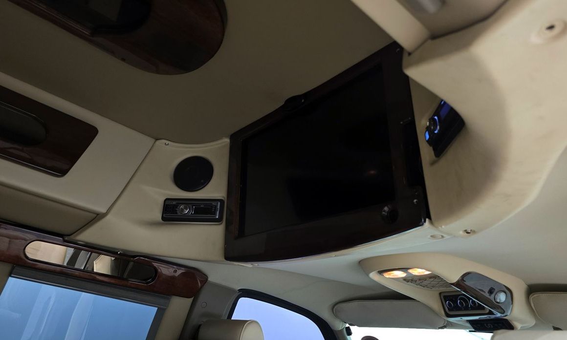 Chevrolet Express Van 2010