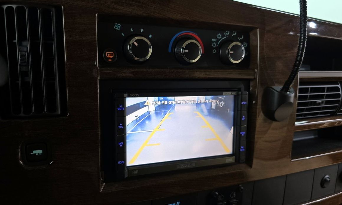 Chevrolet Express Van 2010