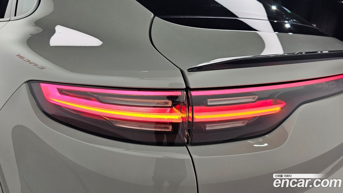 Porsche Cayenne 2020
