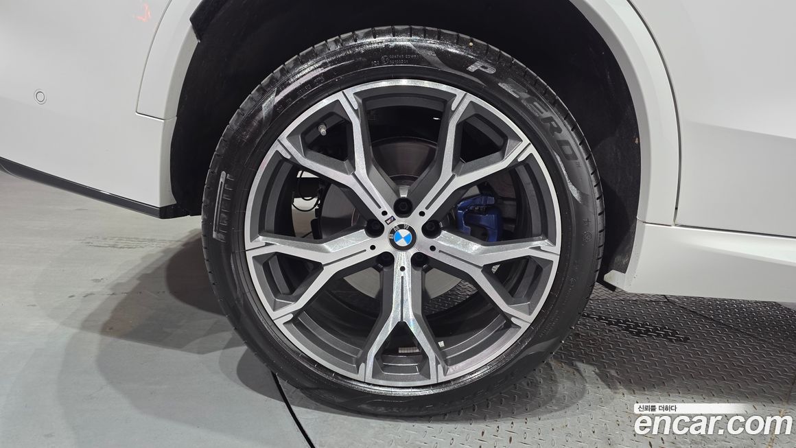 BMW X5 2025