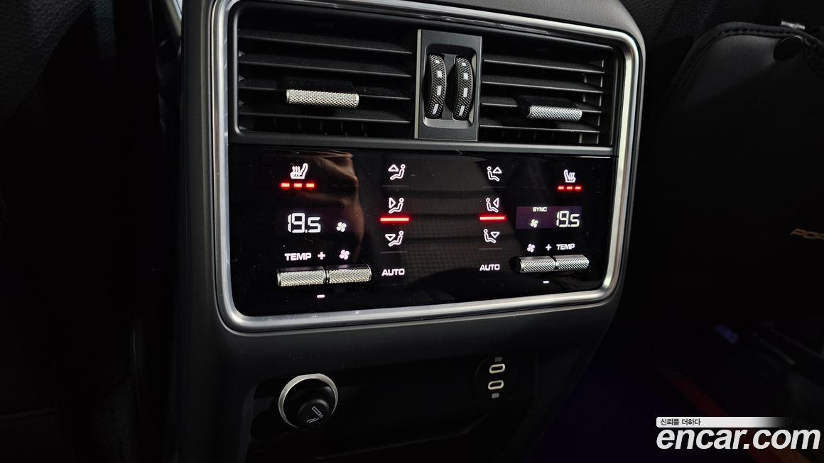 Porsche Cayenne 2020