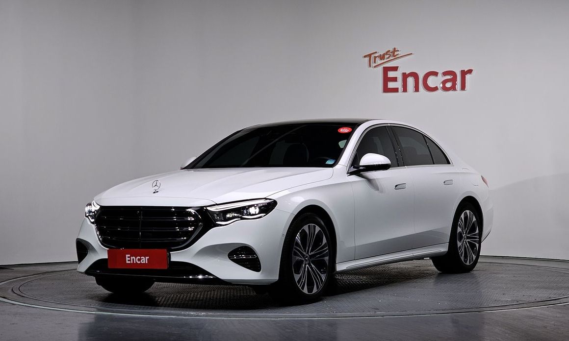 Mercedes-Benz E-Class 2025