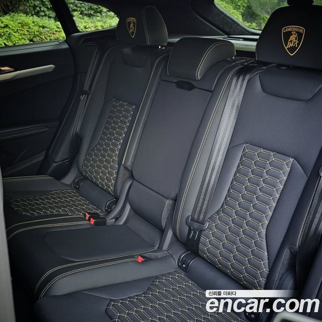 Lamborghini Urus 2023