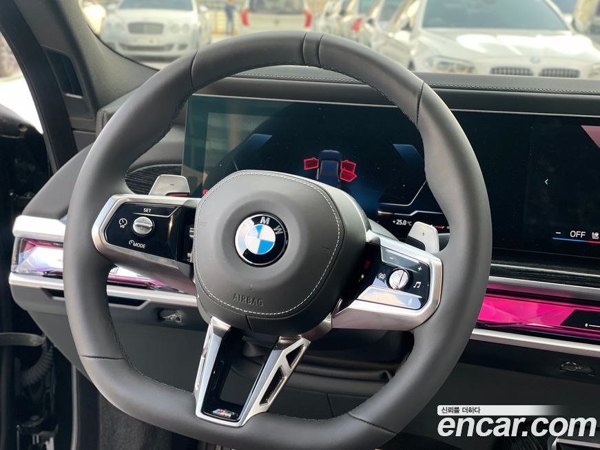 BMW 7-Series 2025
