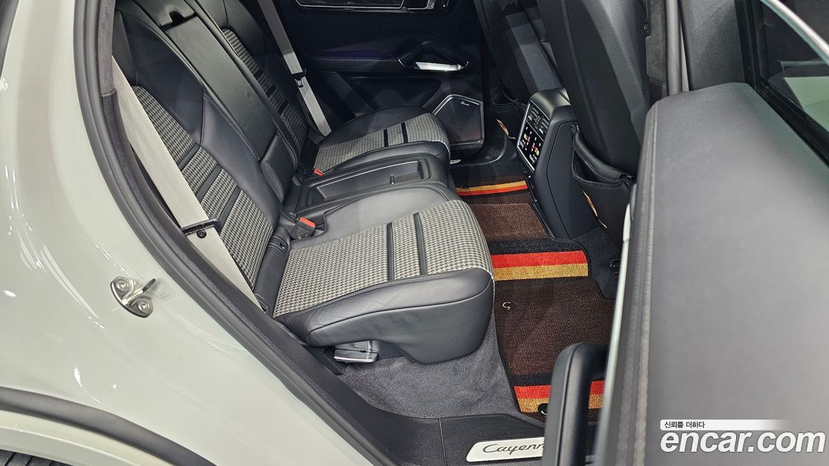 Porsche Cayenne 2020