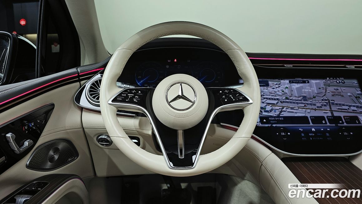 Mercedes-Benz EQS 2023