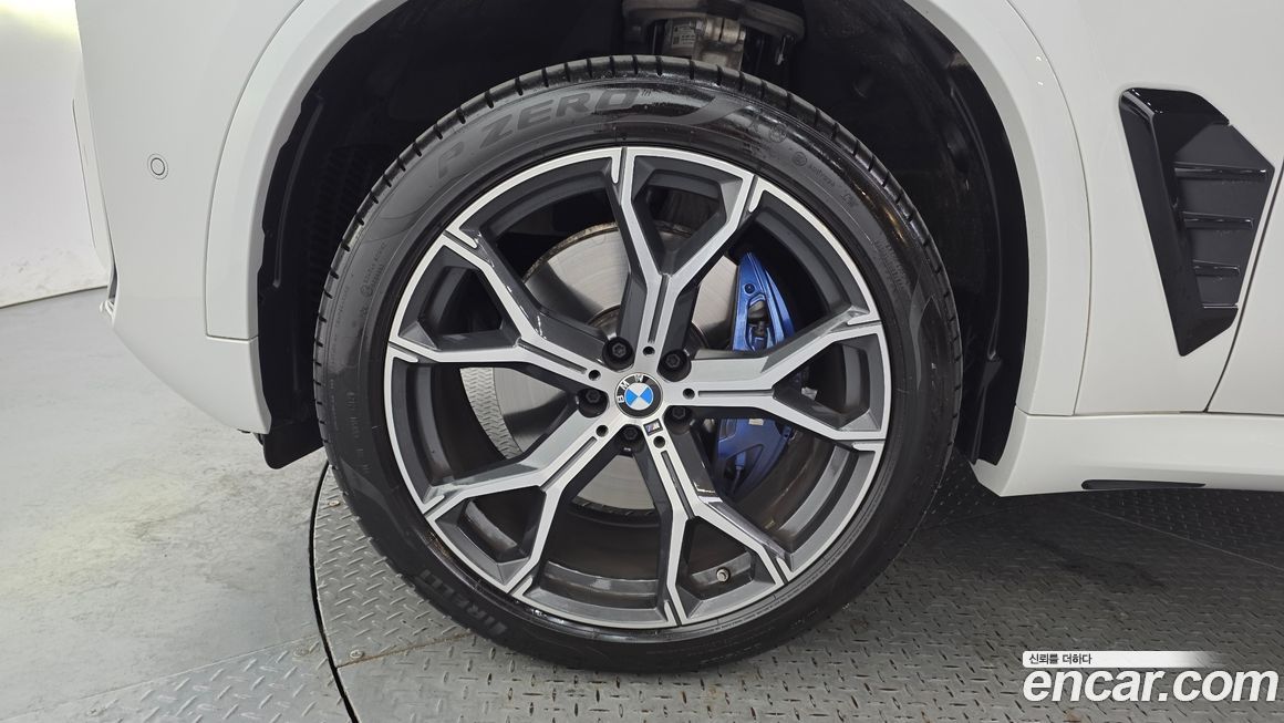 BMW X5 2025