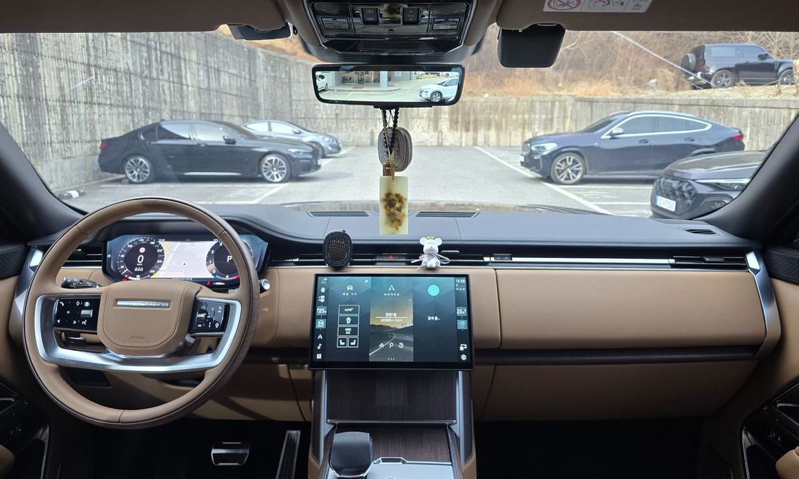 Land Rover Range Rover 2025