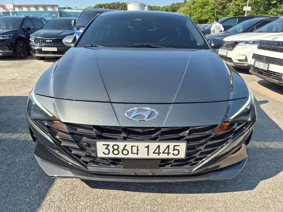 Hyundai AVANTE 2023