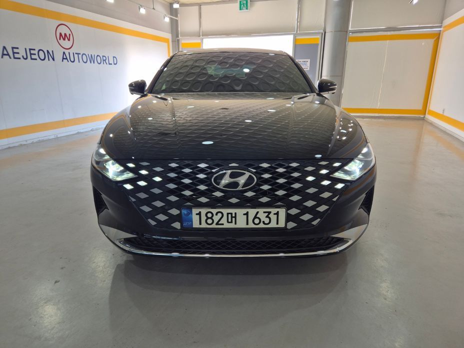 Hyundai Grandeur 2021