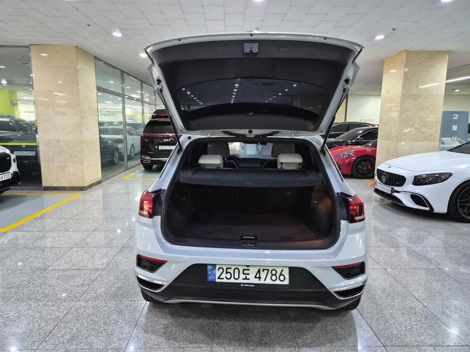 Volkswagen T-Roc 2021