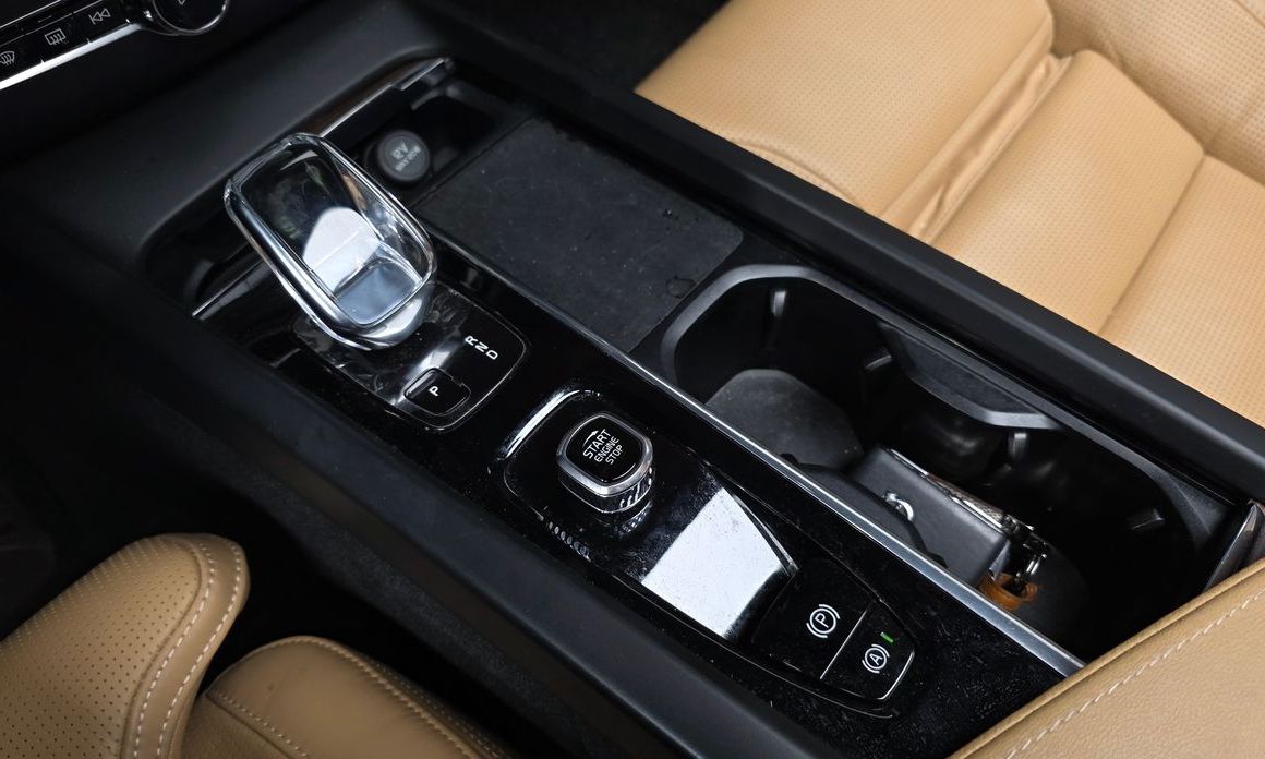 Volvo XC60 2022