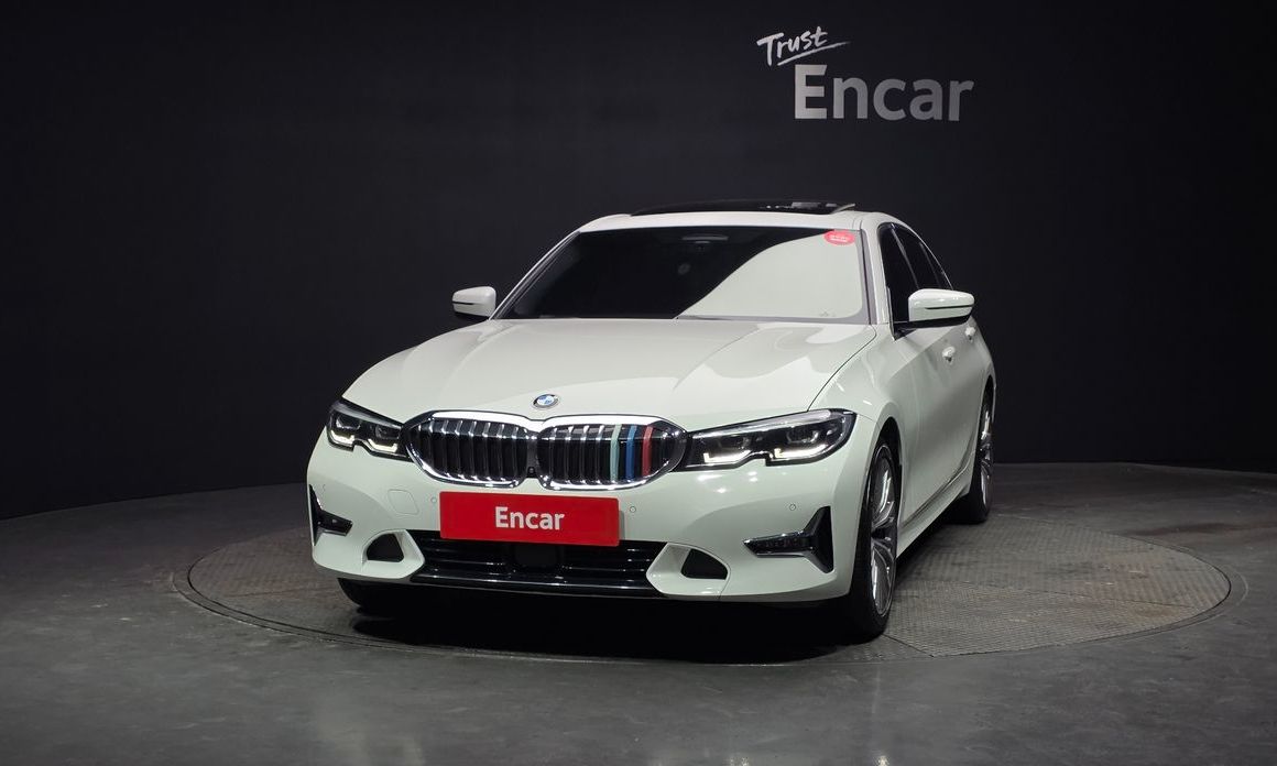 BMW 3-Series 2021
