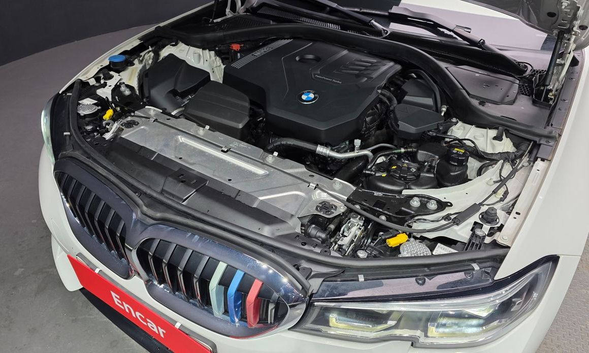 BMW 3-Series 2021