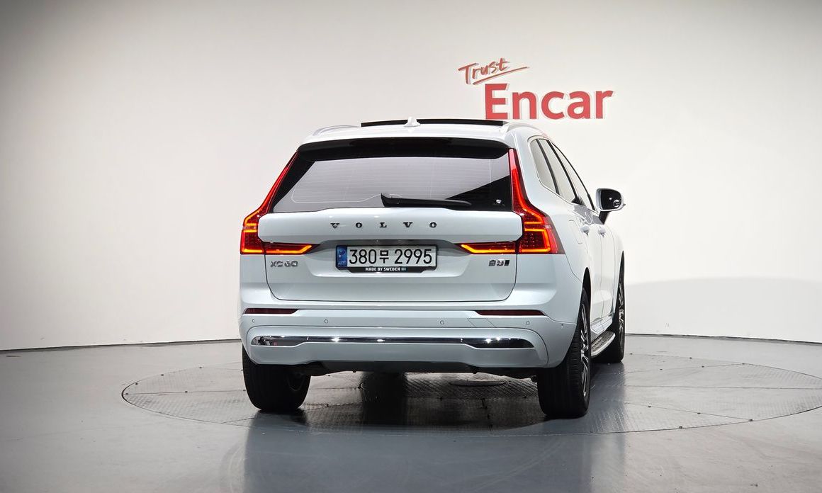 Volvo XC60 2022