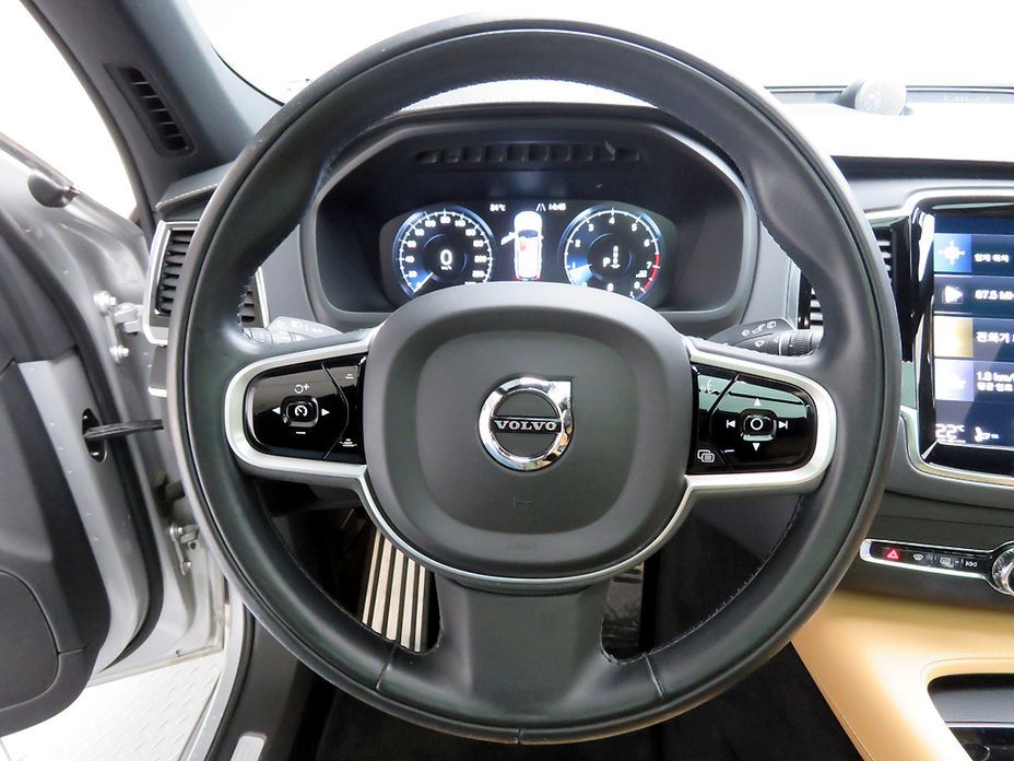 Volvo XC90 2021
