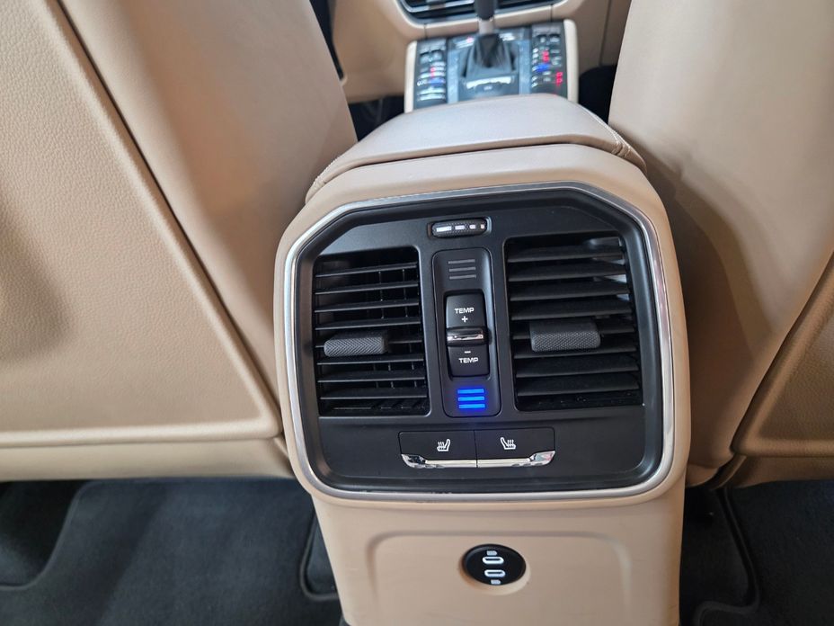 Porsche Macan 2022