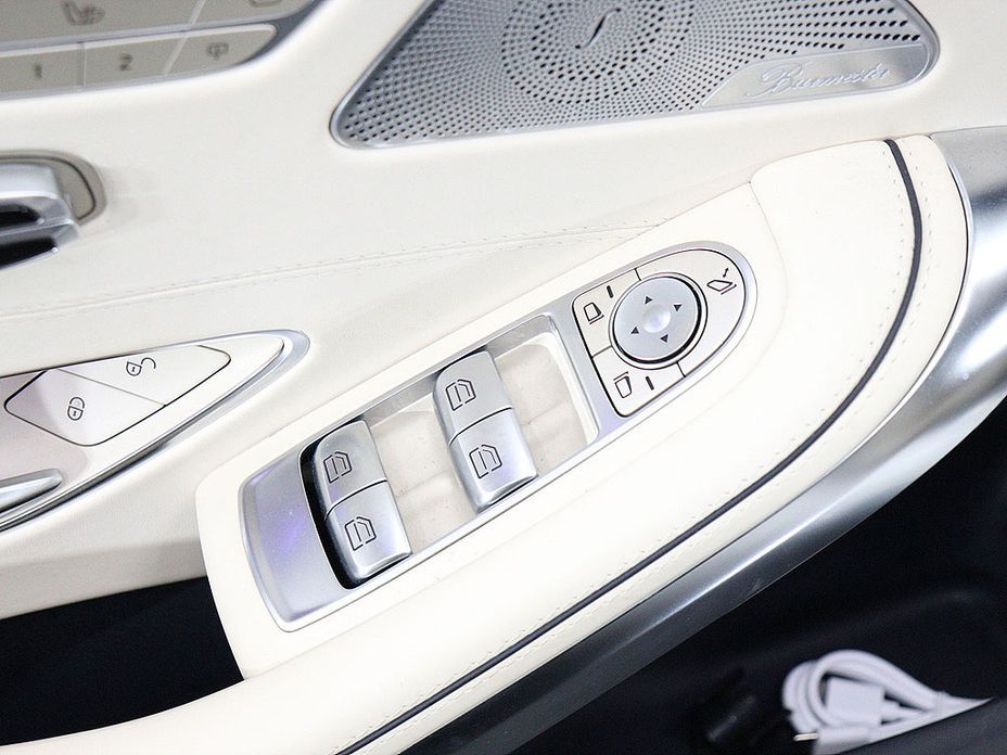 Mercedes-Benz S-Class 2021