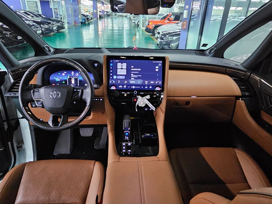 Toyota Alphard 2024