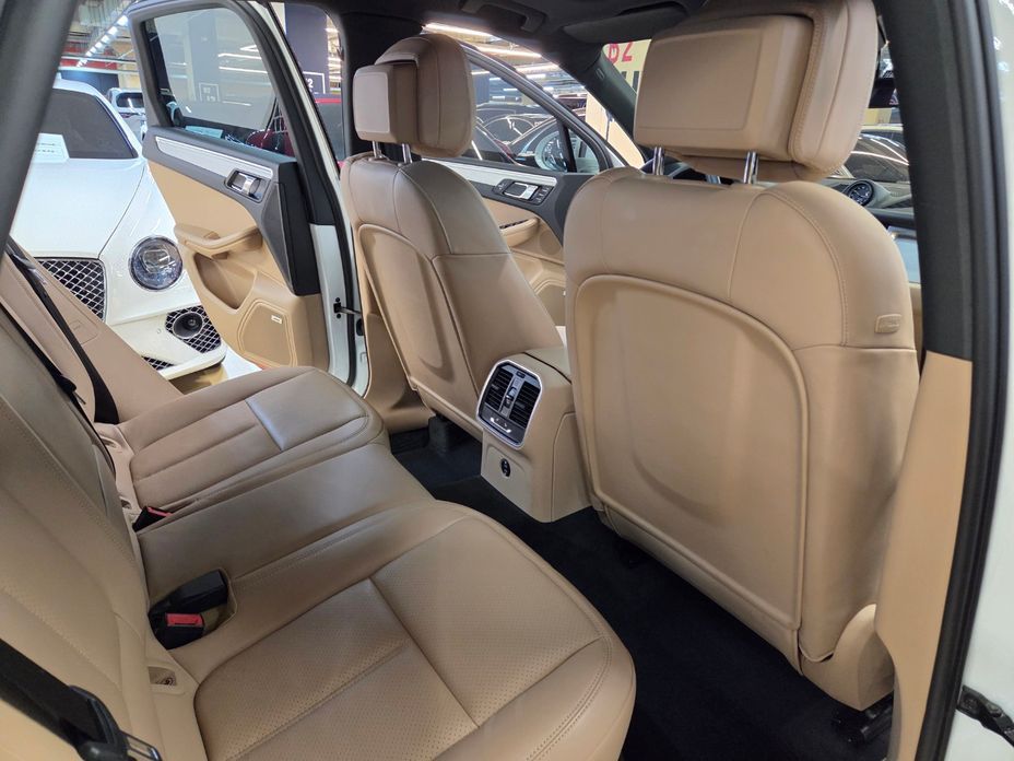 Porsche Macan 2022