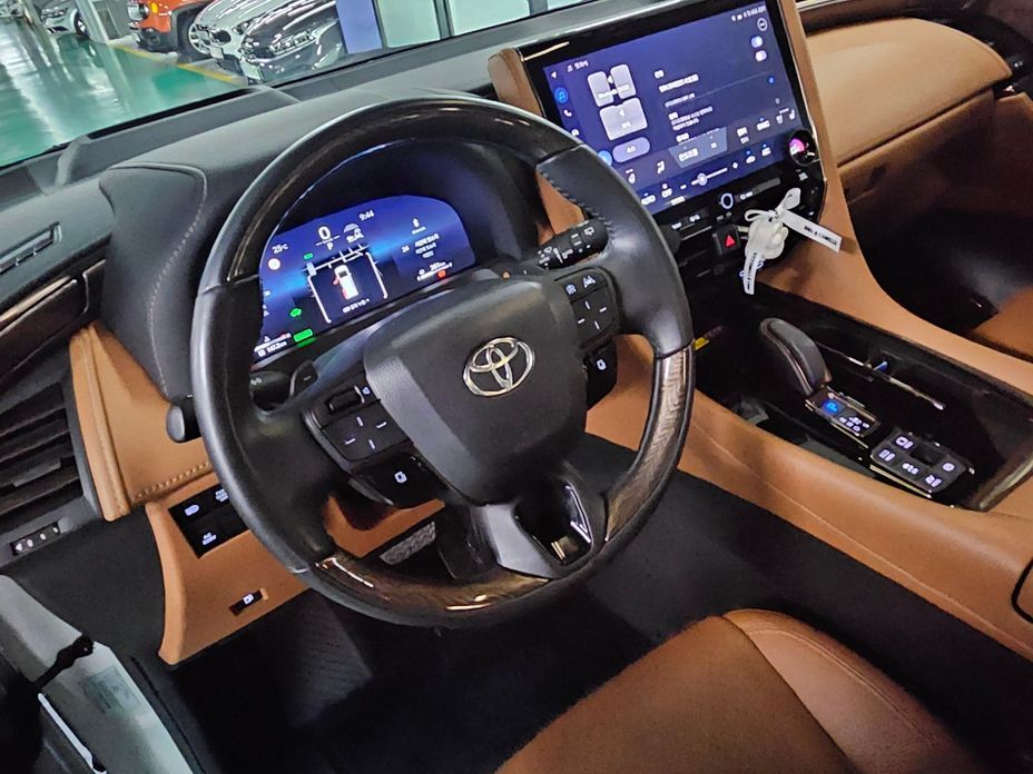 Toyota Alphard 2024