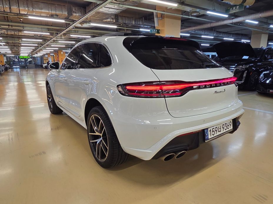 Porsche Macan 2022