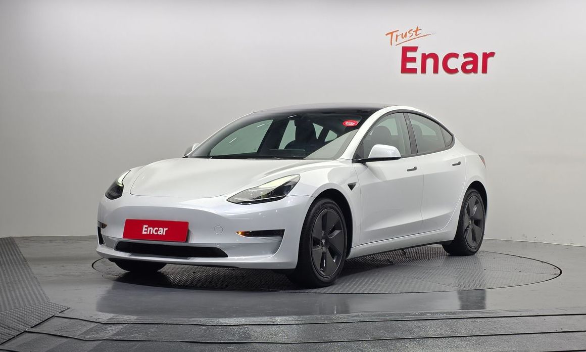 Tesla Model 3 2023