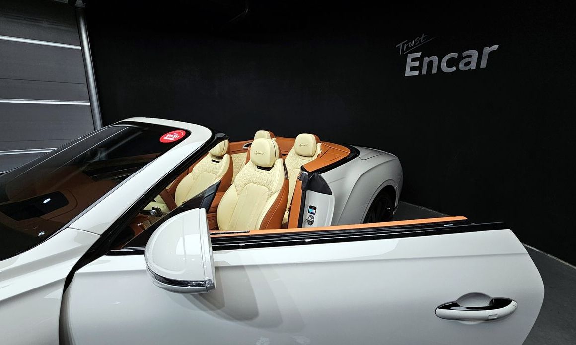Bentley Continental 2022