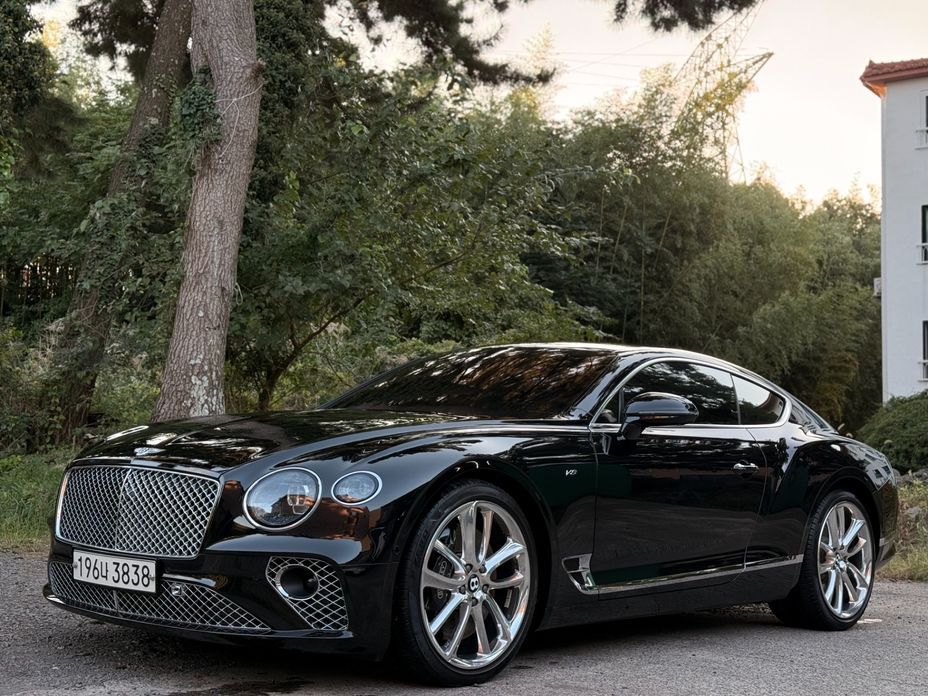 Bentley Continental 2020