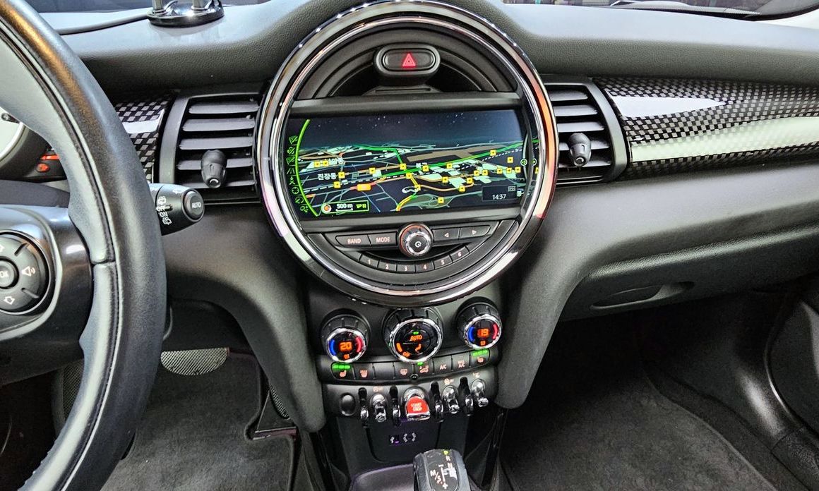 Mini Cooper 2017