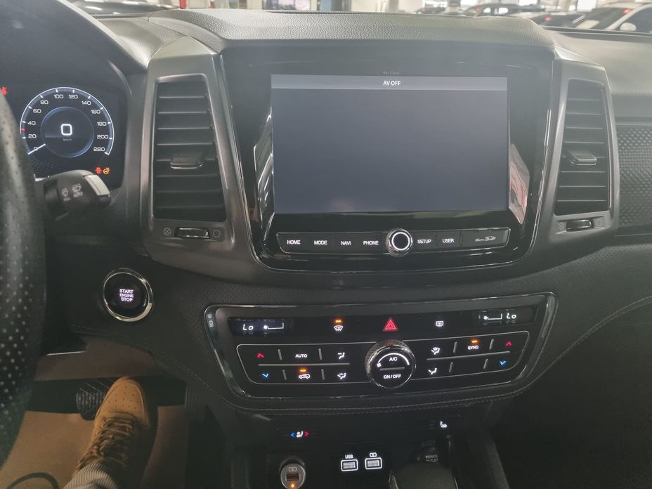 KG_Mobility_Ssangyong Rexton 2023