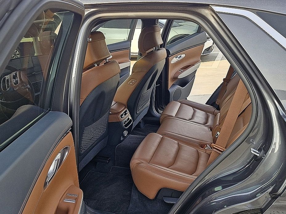 Genesis GV70 2021