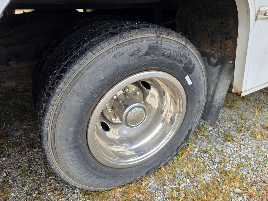 Chevrolet Express Van 2001